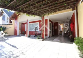 Foto 1 de Casa com 2 Quartos à venda, 142m² em Balneario Casa Blanca , Peruíbe