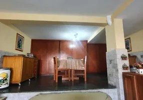 Foto 1 de Casa com 3 Quartos à venda, 200m² em Parque São Domingos, São Paulo