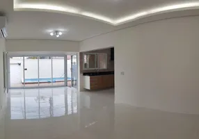 Foto 1 de Sobrado com 3 Quartos à venda, 130m² em Jardim Imperador, Peruíbe