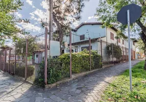 Foto 1 de Casa com 4 Quartos à venda, 314m² em Camaquã, Porto Alegre