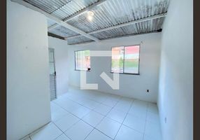 Foto 1 de Casa com 1 Quarto para alugar, 60m² em Daniel Lisboa, Salvador