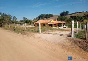 Foto 1 de Fazenda/Sítio com 3 Quartos à venda, 100m² em Centro, Careaçu
