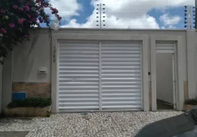 Foto 1 de Casa com 3 Quartos para alugar, 200m² em Bela Vista, Fortaleza