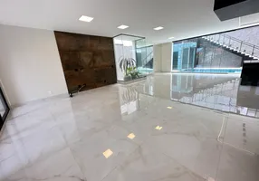 Foto 1 de Casa com 5 Quartos à venda, 500m² em Itacoatiara, Niterói
