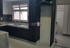 Foto 1 de Apartamento com 3 Quartos à venda, 150m² em São José, Franca