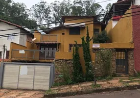 Foto 1 de Casa com 4 Quartos à venda, 259m² em Santa Lúcia, Belo Horizonte