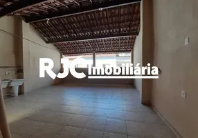 Foto 1 de Casa com 2 Quartos à venda, 118m² em Andaraí, Rio de Janeiro