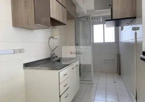 Foto 1 de Apartamento com 3 Quartos para alugar, 69m² em Vila Graciosa, São Paulo