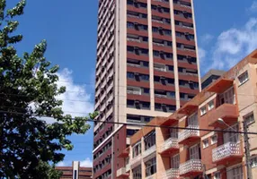 Foto 1 de Apartamento com 2 Quartos à venda, 61m² em Meireles, Fortaleza