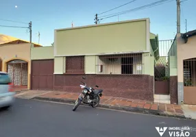 Foto 1 de Casa com 4 Quartos à venda, 136m² em Fabrício, Uberaba