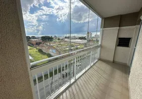 Foto 1 de Apartamento com 2 Quartos à venda, 57m² em Capão Raso, Curitiba