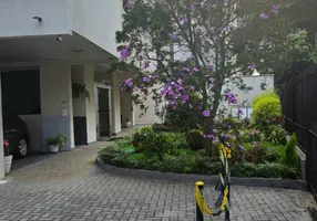 Foto 1 de Apartamento com 3 Quartos para alugar, 68m² em Centro, São José dos Campos