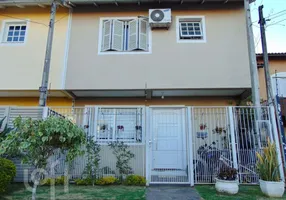 Foto 1 de Casa com 3 Quartos à venda, 93m² em Rubem Berta, Porto Alegre