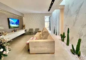 Foto 1 de Sobrado com 3 Quartos à venda, 312m² em Condominio Residencial Grand Trianon, Anápolis