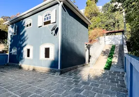 Foto 1 de Casa com 3 Quartos à venda, 142m² em Bonsucesso, Petrópolis