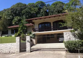 Foto 1 de Imóvel Comercial com 1 Quarto para alugar, 423m² em América, Joinville