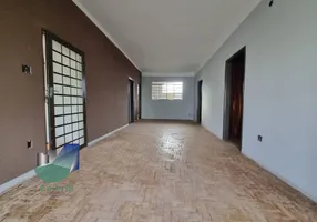 Foto 1 de Casa com 3 Quartos para alugar, 119m² em Vila Amélia, Ribeirão Preto