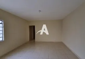 Foto 1 de com 3 Quartos para alugar, 100m² em Centro, Uberlândia