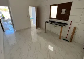 Foto 1 de Casa de Condomínio com 3 Quartos à venda, 135m² em Praia Das Palmeiras, Caraguatatuba