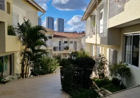 Foto 1 de Casa de Condomínio com 3 Quartos à venda, 105m² em Jardim Taquaral, São Paulo