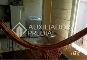 Foto 1 de Kitnet com 1 Quarto à venda, 32m² em Jardim Botânico, Porto Alegre