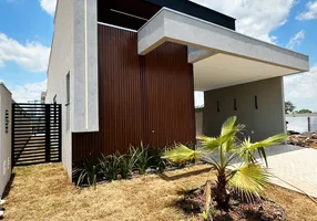 Foto 1 de Casa de Condomínio com 4 Quartos à venda, 167m² em Morada dos Nobres, Cuiabá