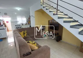 Foto 1 de Casa de Condomínio com 2 Quartos à venda, 60m² em Jardim Jurupari Fazendinha, Santana de Parnaíba