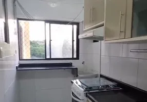 Foto 1 de Apartamento com 3 Quartos para alugar, 80m² em Imbuí, Salvador