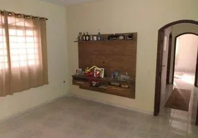 Foto 1 de Casa com 3 Quartos à venda, 250m² em Jardim Limoeiro, São José dos Campos