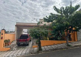 Foto 1 de Casa com 2 Quartos à venda, 201m² em Vila Trujillo, Sorocaba