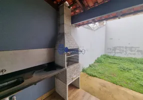 Foto 1 de Casa com 3 Quartos à venda, 110m² em Residencial Copacabana, Anápolis