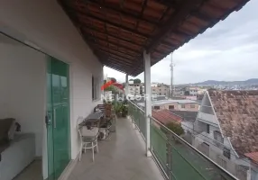 Foto 1 de Casa com 10 Quartos à venda, 400m² em Santa Cruz, Belo Horizonte