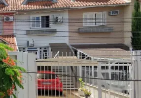 Foto 1 de Casa com 2 Quartos à venda, 106m² em Jardim Itú Sabará, Porto Alegre