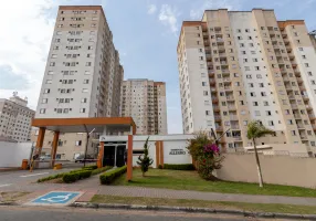 Foto 1 de Apartamento com 2 Quartos à venda, 48m² em Pinheirinho, Curitiba