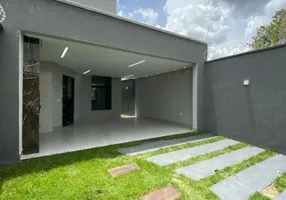 Foto 1 de Casa com 3 Quartos à venda, 80m² em Itapuã, Salvador