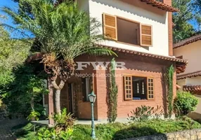 Foto 1 de Casa de Condomínio com 3 Quartos à venda, 156m² em Quebra Frascos, Teresópolis
