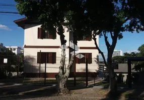 Foto 1 de Casa com 5 Quartos à venda, 253m² em Petrópolis, Caxias do Sul