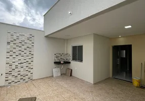 Foto 1 de Casa com 3 Quartos à venda, 107m² em Sao Bento, Crato