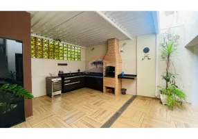 Foto 1 de Casa com 2 Quartos para alugar, 83m² em Vila Massucheto, Americana