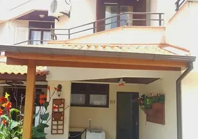Foto 1 de Casa com 3 Quartos à venda, 150m² em Cachoeira do Bom Jesus, Florianópolis