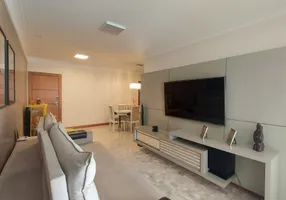 Foto 1 de Apartamento com 4 Quartos à venda, 190m² em Praia da Costa, Vila Velha