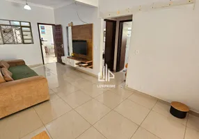 Foto 1 de Casa com 2 Quartos à venda, 120m² em Plano Diretor Sul, Palmas