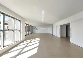 Foto 1 de Apartamento com 3 Quartos para alugar, 313m² em Cambuí, Campinas