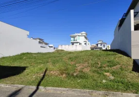 Foto 1 de Lote/Terreno à venda em Lagoa, Macaé