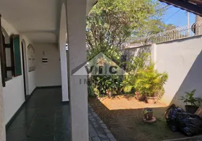 Foto 1 de Casa com 3 Quartos à venda, 279m² em Jardim Santa Francisca, Guarulhos