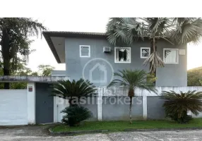 Foto 1 de Casa de Condomínio com 5 Quartos à venda, 260m² em Vargem Grande, Rio de Janeiro