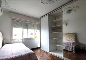 Foto 1 de Apartamento com 2 Quartos para alugar, 56m² em São João, Porto Alegre