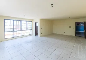 Foto 1 de Sala Comercial para alugar, 63m² em Restinga, Porto Alegre