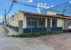 Foto 1 de Casa com 2 Quartos para alugar, 60m² em Grande Terceiro, Cuiabá