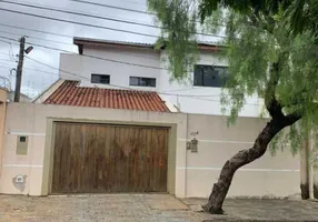 Foto 1 de Sobrado com 3 Quartos à venda, 250m² em Jardim Bandeirantes, São Carlos